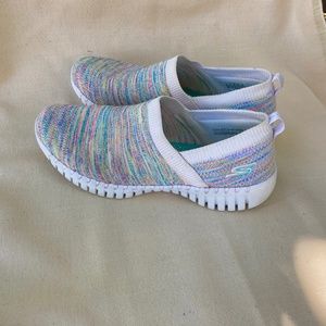 Skechers pastel slip-ons
